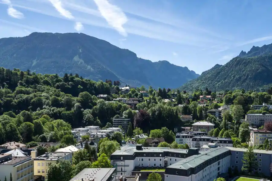 Klinik Bad Reichenhall aus der Luft betrachtet Klinik Bad Reichenhall aus der Luft betrachtet